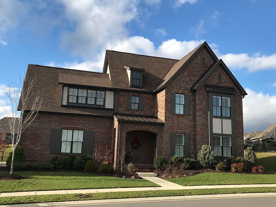 1st image of 912 Hornsby Dr