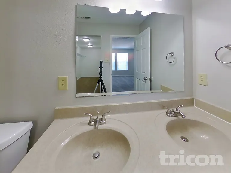 756 Hickory Pine Dr — Photo 9