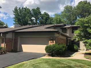 11737 Westport Crossing Dr, Saint Louis, MO 63146