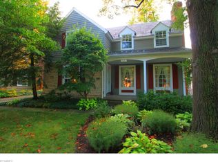 3682 Rawnsdale Rd, Shaker Heights, OH 44122