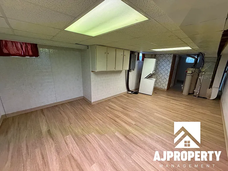1400 S Riverdale Rd — Photo 19