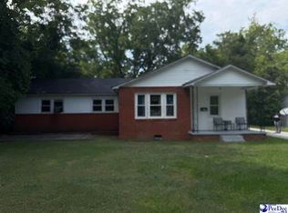 74 Victory Dr, Cheraw, SC 29520