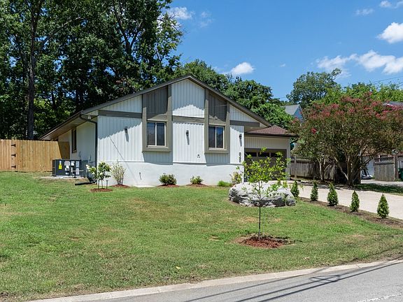 4th image of 345 Cedarmont Dr