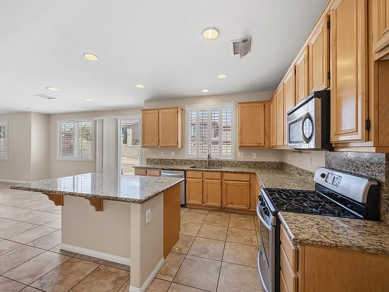 36425 Fallingstar Pl — Photo 9
