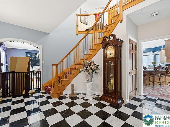 5th image of 6688 Haasadahl Rd