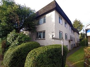 4141 Oak St, Vancouver, BC V6H 2N1