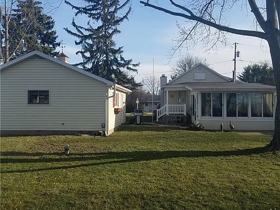 5th image of 20937 W Yale St