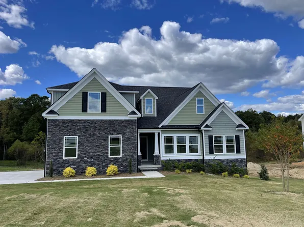 61 Devilwood Dr, Four Oaks, NC 27524