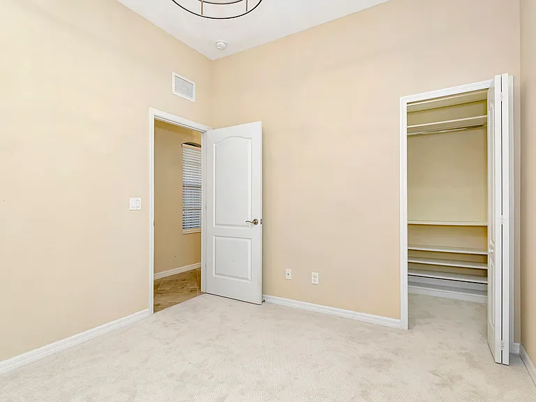 7214 Belleisle Gln — Photo 11