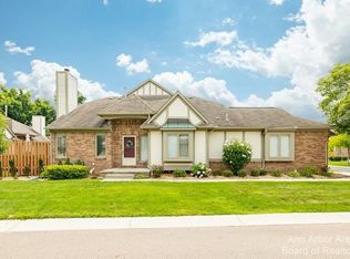 42117 Saratoga Cir #98, Canton, MI 48187