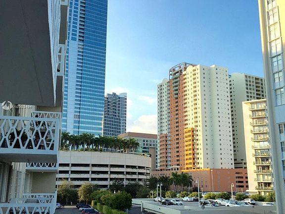 2nd image of 1430 Brickell Bay Dr APT 304