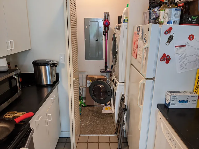 218 Thorndike St #207 — Photo 7