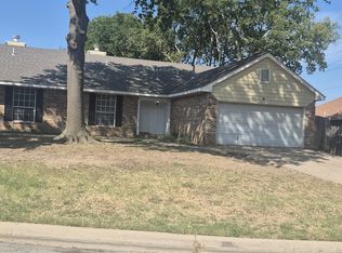 8721 E 60th St, Tulsa, OK 74145