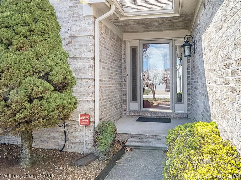 34335 Heartsworth Ln — Photo 18