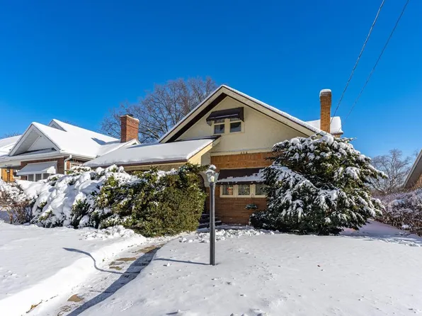 404 Shaw St, Rockford, IL 61104