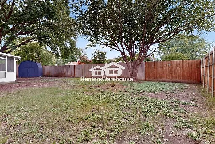 3945 Spoonwood Ln — Photo 43
