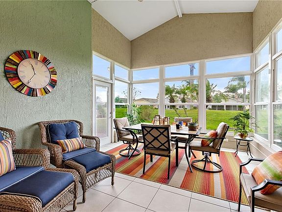 2nd image of 334 High Vista Dr