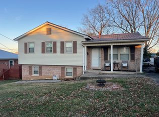 117 Castle Hts, Harrodsburg, KY 40330