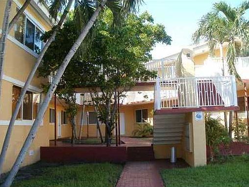 1st image of 75 S Shore Dr APT 6B