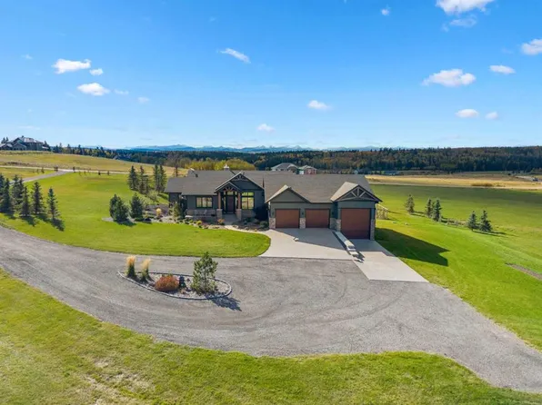 252138 E 2157th Dr W, Foothills County, AB T0L 1W2