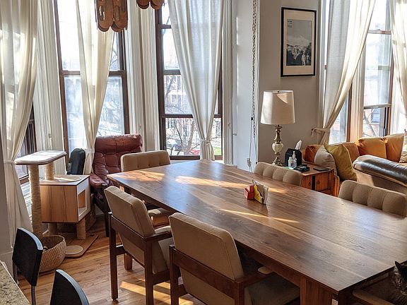 5th image of 2659 W Chicago Ave APT 3F