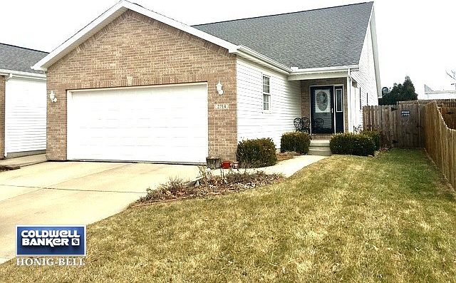 1st image of 2714 Deer Ct #1
