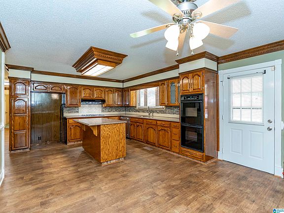 3rd image of 21197 Brenda Dr