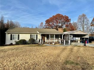 6129 Suits Rd, Archdale, NC 27263
