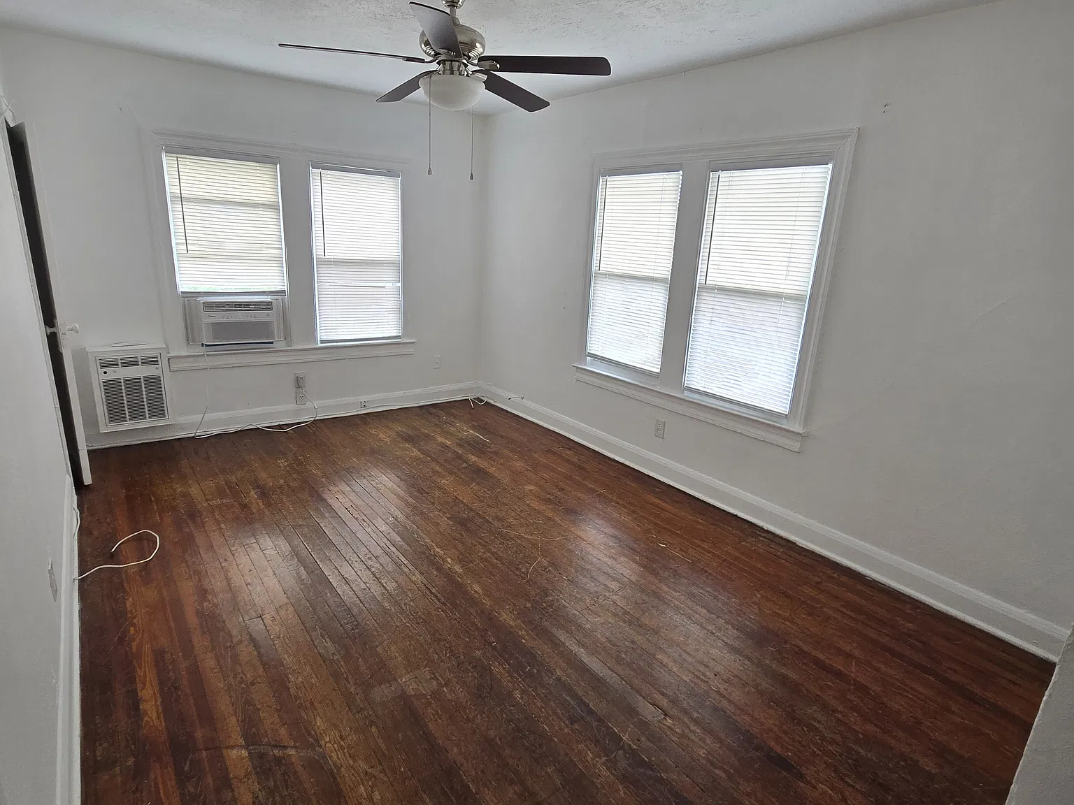 1 bed, 500 sqft, $1,500 — Photo 3