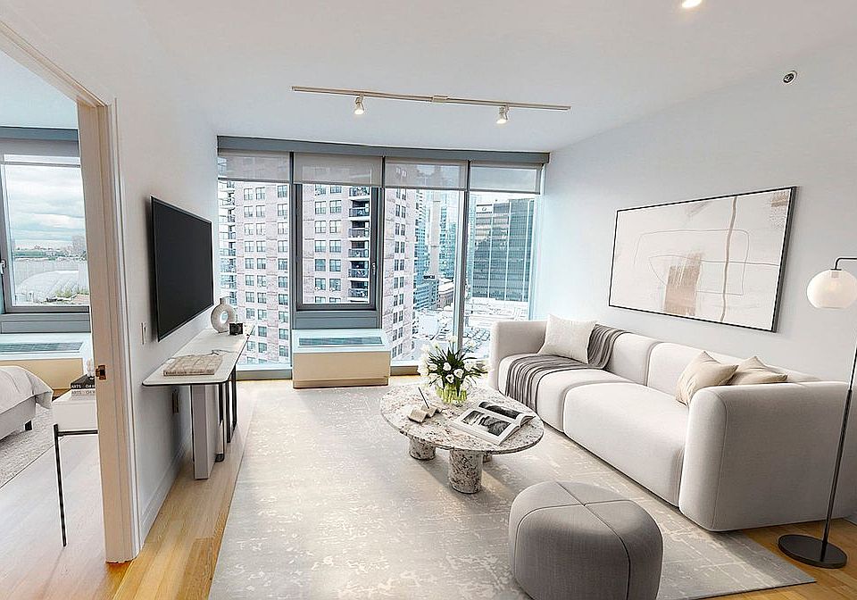 1st image of 550 W 54th St #643
