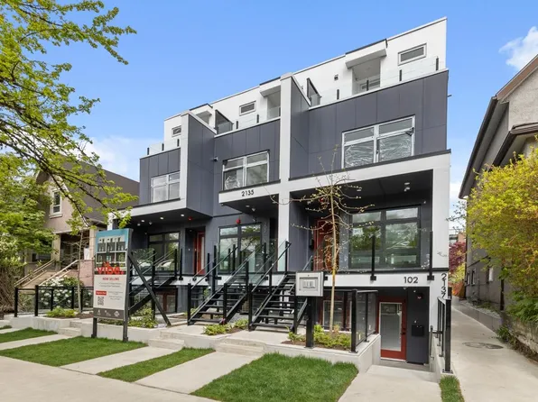 2135 E Pender St #202, Vancouver, BC V5L 1X3