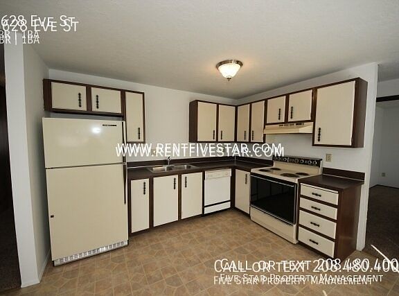 5th image of 5628 Eve St