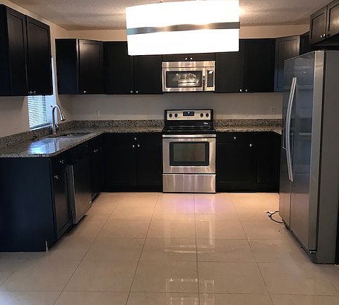 4th image of 4809 Alder Dr APT B