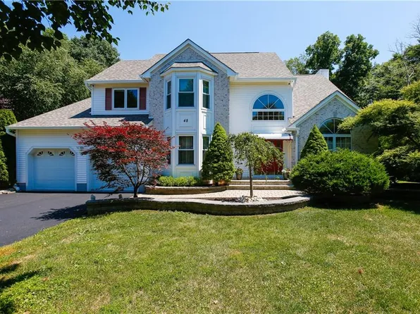 48 Woodruff Dr, Matawan, NJ 07747