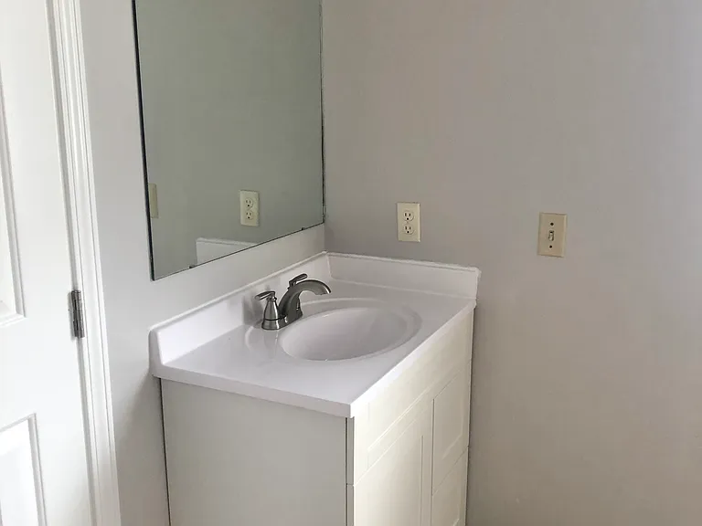 4 Dunraven Ct — Photo 13