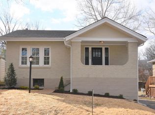 2005 Woodsey Dr, Saint Louis, MO 63144