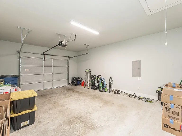 9 Drywood Ln — Photo 28