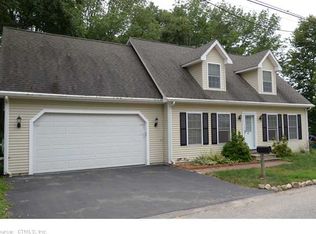 2 Sleepy Hollow Pentway, Gales Ferry, CT 06335