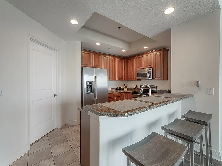 1209 E Cumberland Ave #1002 — Photo 38