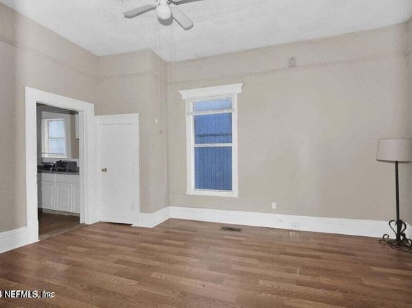 jacksonville-florida-154626375 picture