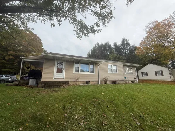36 Chestnut Ridge Rd, Blairsville, PA 15717
