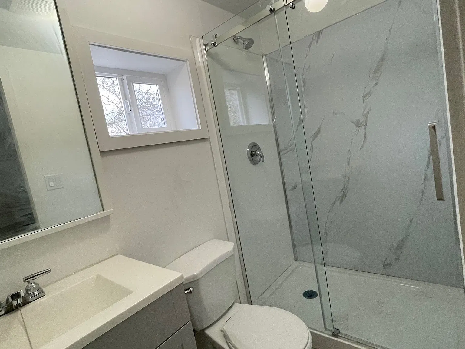 1 bed, 650 sqft, $1,600 — Photo 3