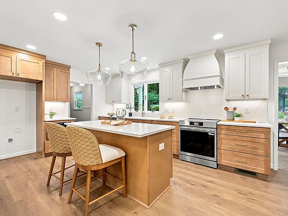 5th image of 11605 Chappells Way