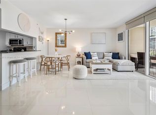 701 Brickell Key Blvd APT 708, Miami, FL 33131
