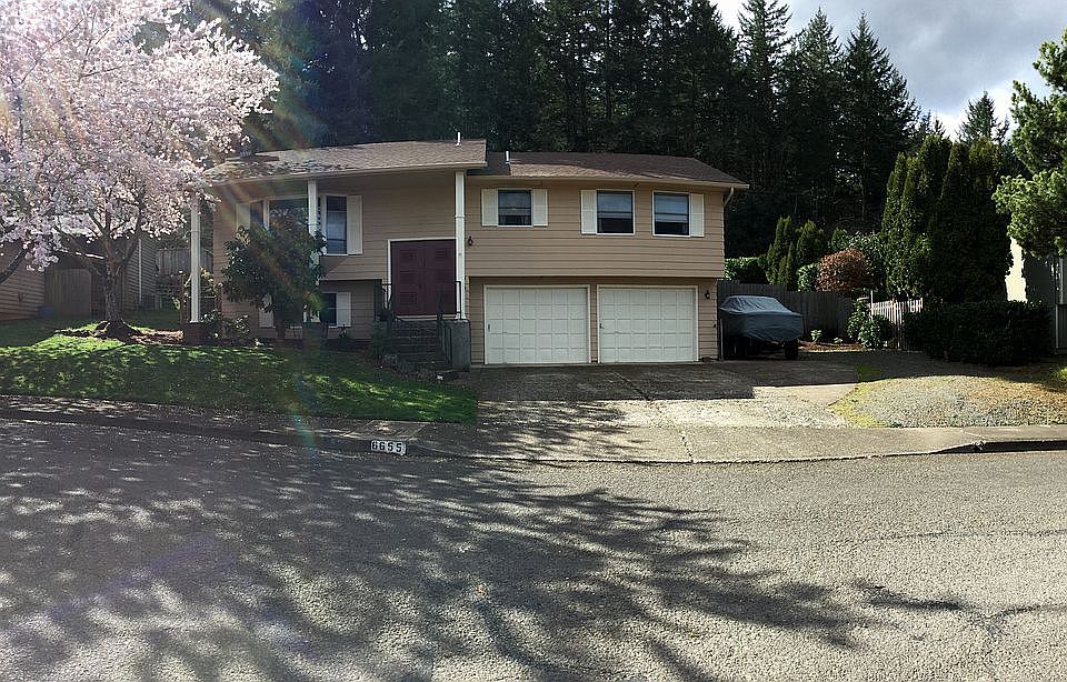 Front/east side