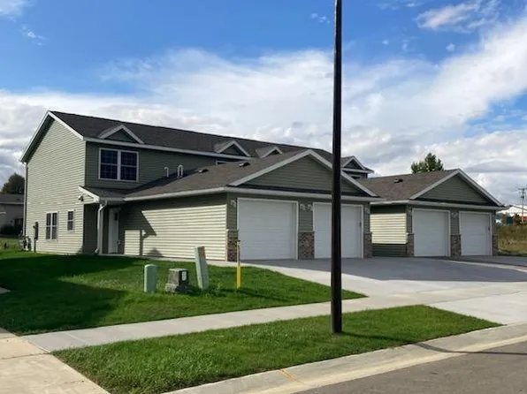 1845 Daniel Ln NE, Stewartville, MN 55976