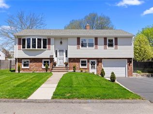 61 Argonne St, Johnston, RI 02919