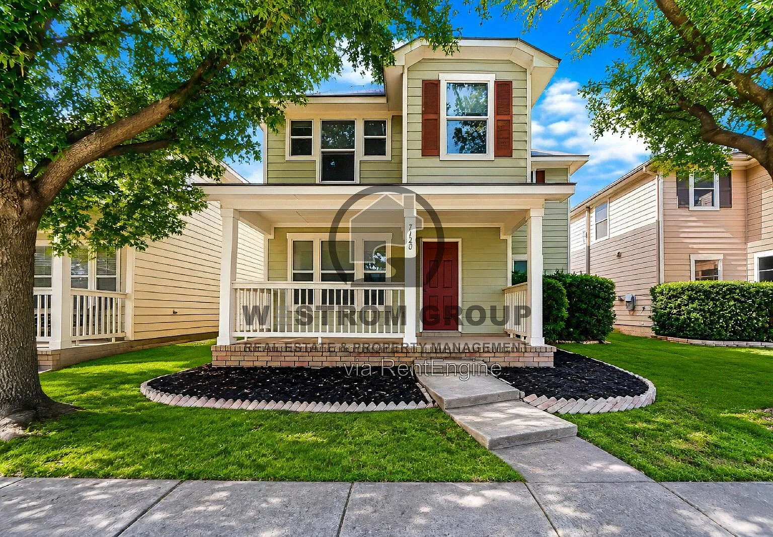 3 bed, 2.5 bath, 1447 sqft, $2,045 — Photo 4