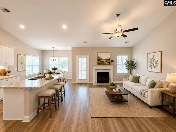 4th image of 764 Ruskin Dr