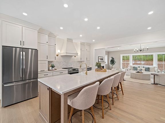 5th image of 45 Red Gold Farm Rd